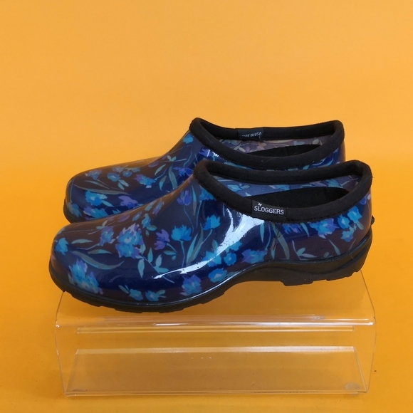Sloggers Shoes - Sloggers Women shoes sandals  waterproof Beach flower pattern sz 7 super rare